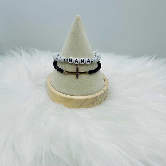 Stainless Steel Cross beaded w/ Mama Bracelet - Picture 3 of 6